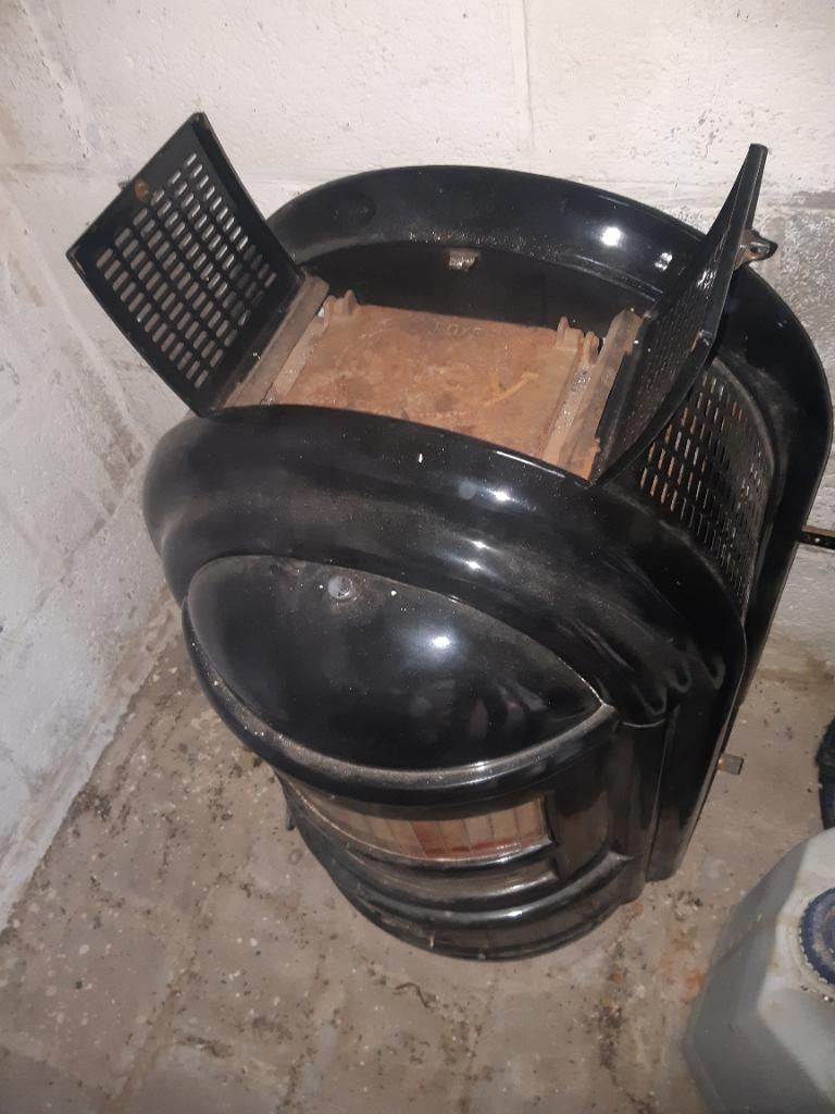 Poêles à charbon et à gaz, Enlèvement