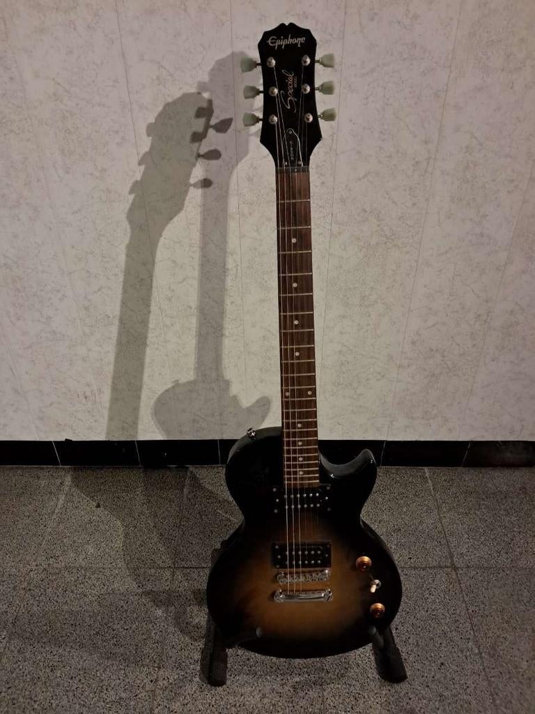 Epiphone special model., Muziek en Instrumenten, Ophalen