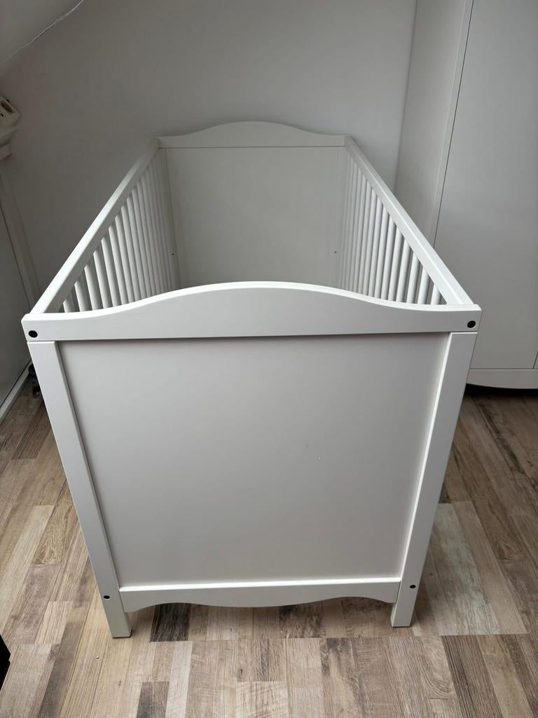 Lit bébé, Enfants & Bébés, Enlèvement, Comme neuf