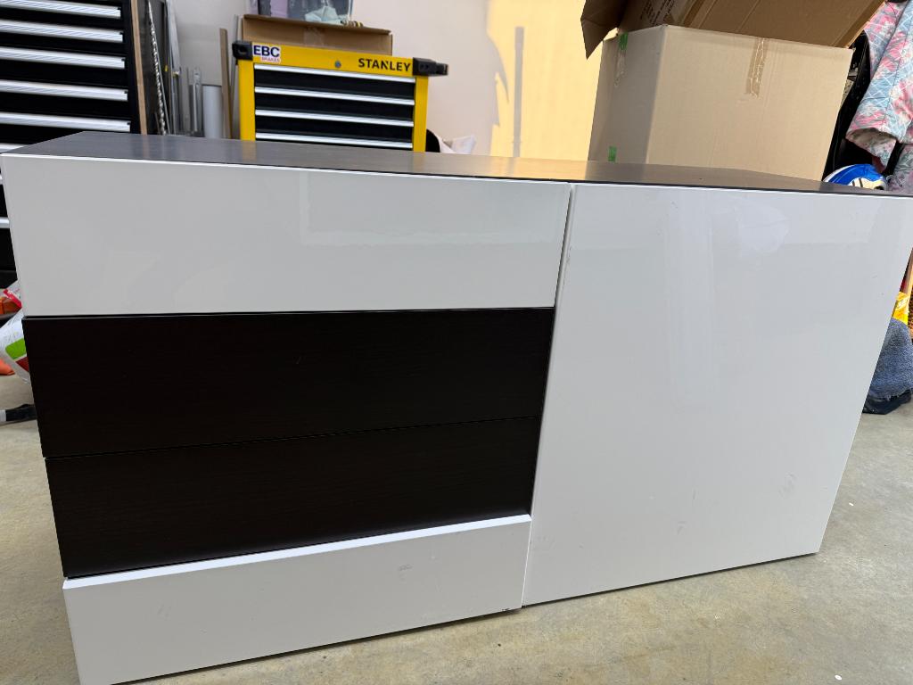 Armoire pratique, 3 ou 4 tiroirs, 25 à 50 cm, Moins de 100 cm, 100 à 150 cm