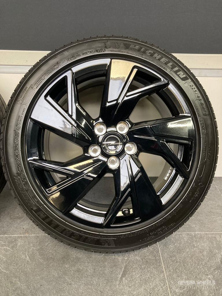 17” originele Opel Astra L velgen + banden DEMO 5x108 984328, Auto-onderdelen, Gebruikt, -, -, Banden en Velgen