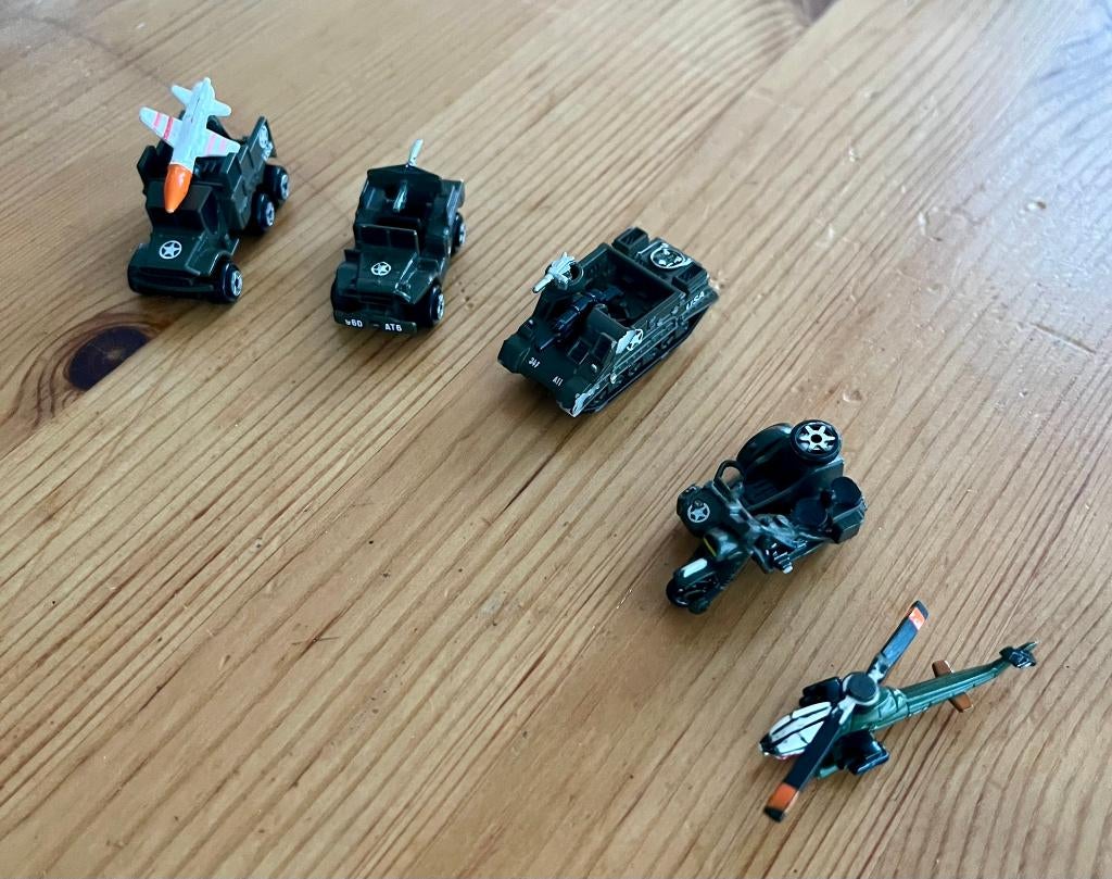Vintage Galoob Micro Machines leger voertuigen – jaren 80/90, Collections, Enlèvement ou Envoi, Utilisé