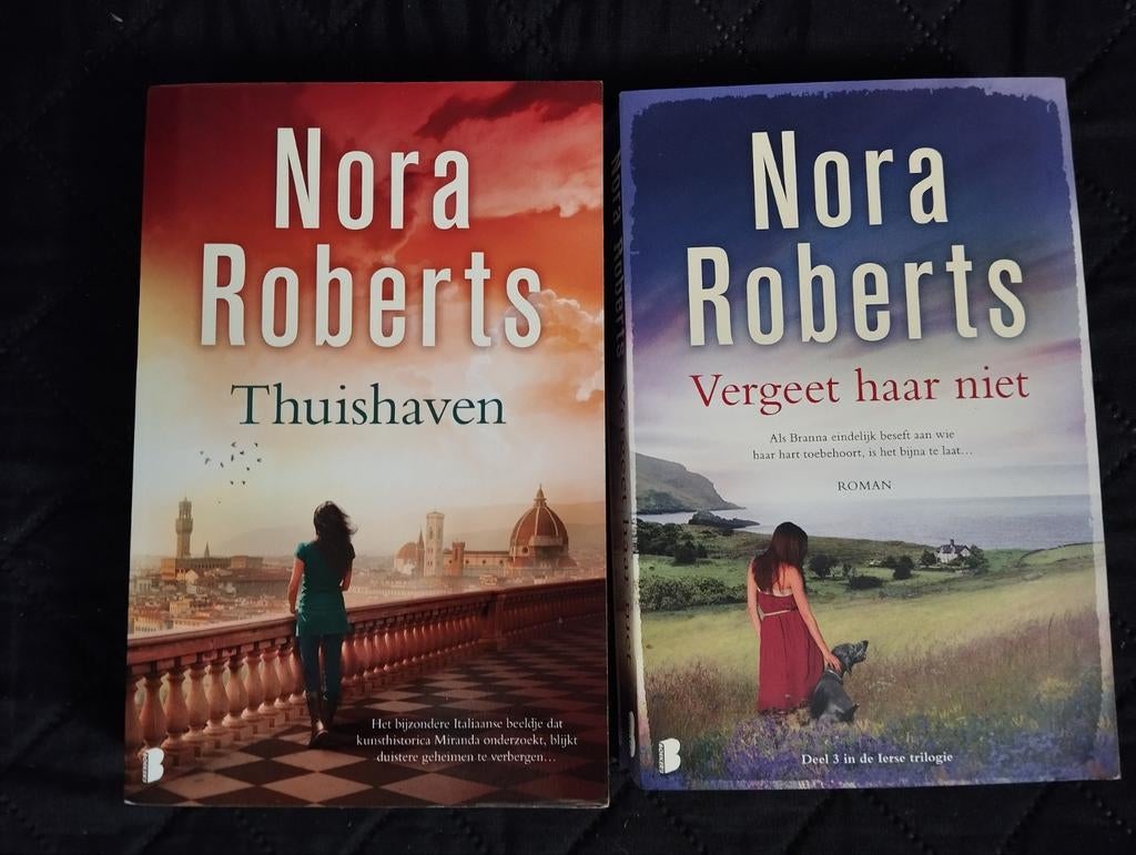 Set van twee liefdes romans van Nora Roberts, Enlèvement ou Envoi
