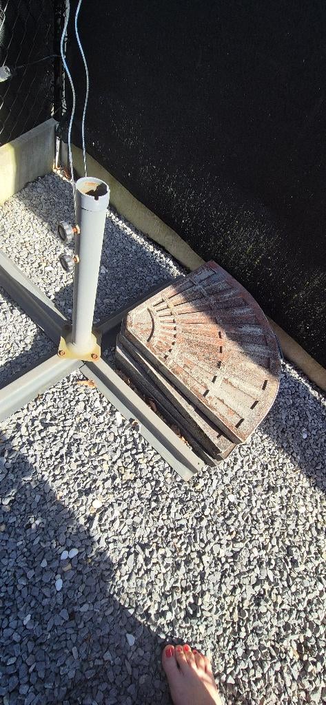 Parasolvoet met 4 stenen, Tuin en Terras, Parasols, Ophalen, Gebruikt, Parasolvoet