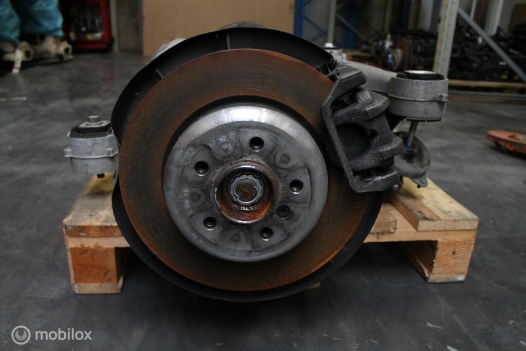 Remmenset achteraan compleet BMW 5 serie F10 (2009-heden), Auto-onderdelen, Gebruikt, Ophalen of Verzenden