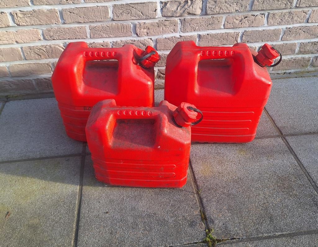 3x jerrycan, Ophalen of Verzenden