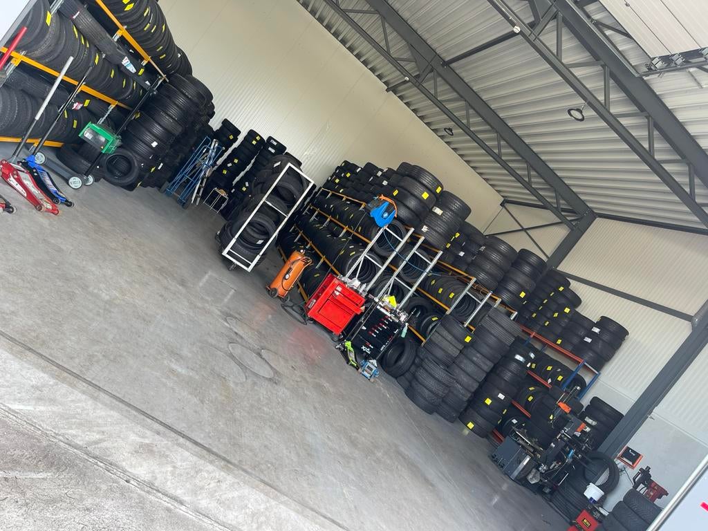 Nieuwe en Occasie Banden en goedkopste 4seasons  Banden, Auto-onderdelen, Banden en Velgen, Ophalen of Verzenden, Band(en)