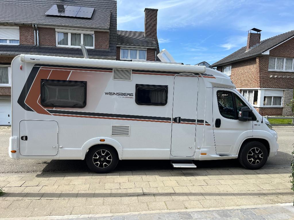 Camper Weinsberg CaraCompact MF - 2021, Caravans en Kamperen, Mobilhomes, Particulier, tot en met 3, Half-integraal, Weinsberg