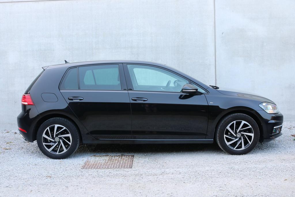 Volkswagen Golf Golf 1.0 TSI  Join, Autos, Volkswagen, Achat, 63 kW, Entreprise, Noir