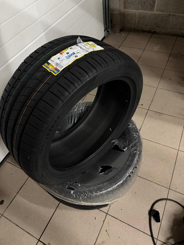 Nouveau pneus, Autos : Pièces & Accessoires, Pneus & Jantes, Enlèvement ou Envoi, Neuf, Pneus été, Pneu(s)