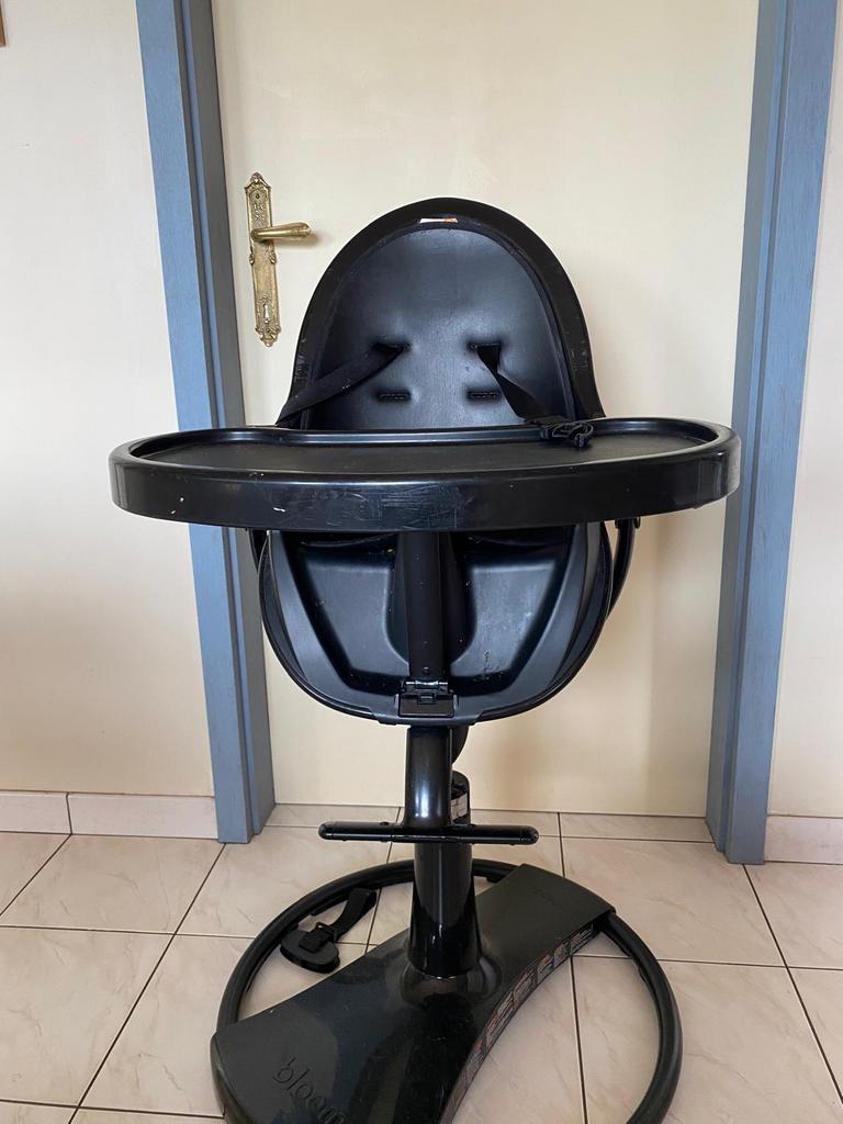 Eetstoel bloom zwart, Kinderen en Baby's, Kinderstoelen, Ophalen, Zo goed als nieuw