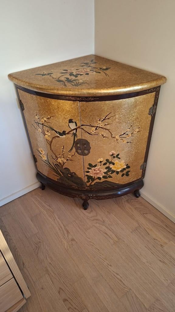 Mooi vintage hoekkastje in Chinese / chinoiserie stijl., Antiek en Kunst, Ophalen
