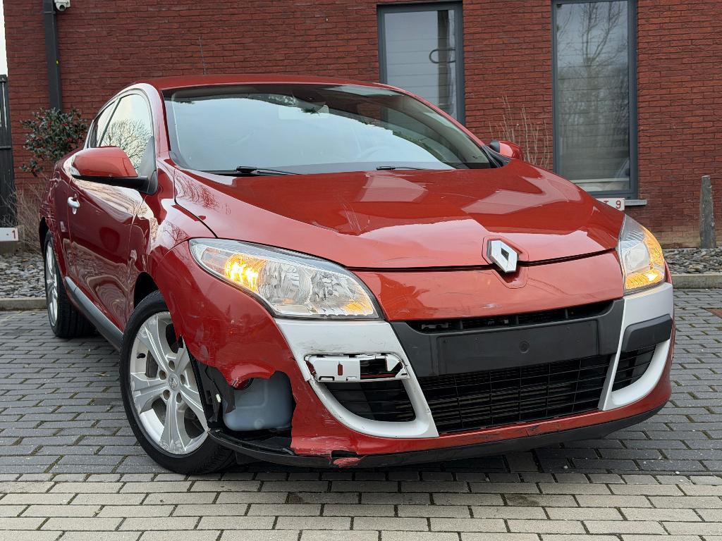 Renault Megane Coupé 1.4TCe (130Ch) Euro 5 ( 134.978Km ), Euro 5, Achat, Cruise Control, Entreprise