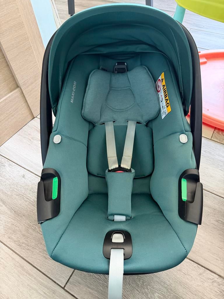 Maxi cosi Pebble 360 + familyfix 360 isofix basis, Kinderen en Baby's, Autostoeltjes, Ophalen, Zo goed als nieuw, Maxi-Cosi, Isofix