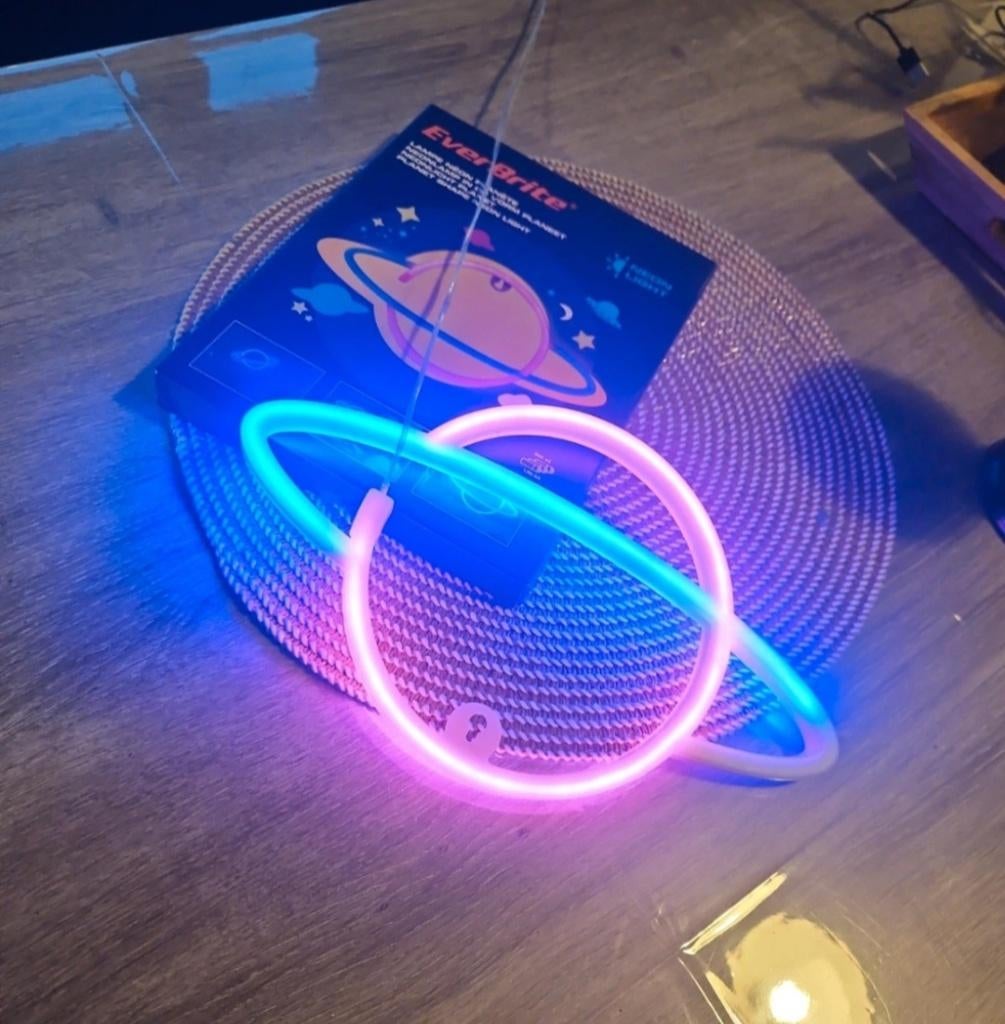 Lame neon planète neuf, Bricolage & Construction, Enlèvement ou Envoi