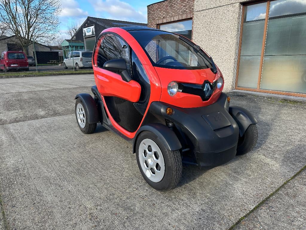 Renault Twizy, Autos, Renault, Entreprise, Achat, Twizy, Électrique, Hatchback, 2 portes, Automatique, Rouge, Noir, Cuir, Traction avant