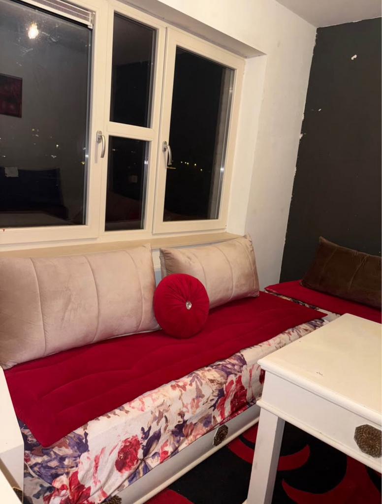 Marokkaanse zetel (2 stuks), Maison & Meubles, Fauteuils, Utilisé, Bois, Tissus, 125 cm ou plus, 100 à 125 cm, Enlèvement