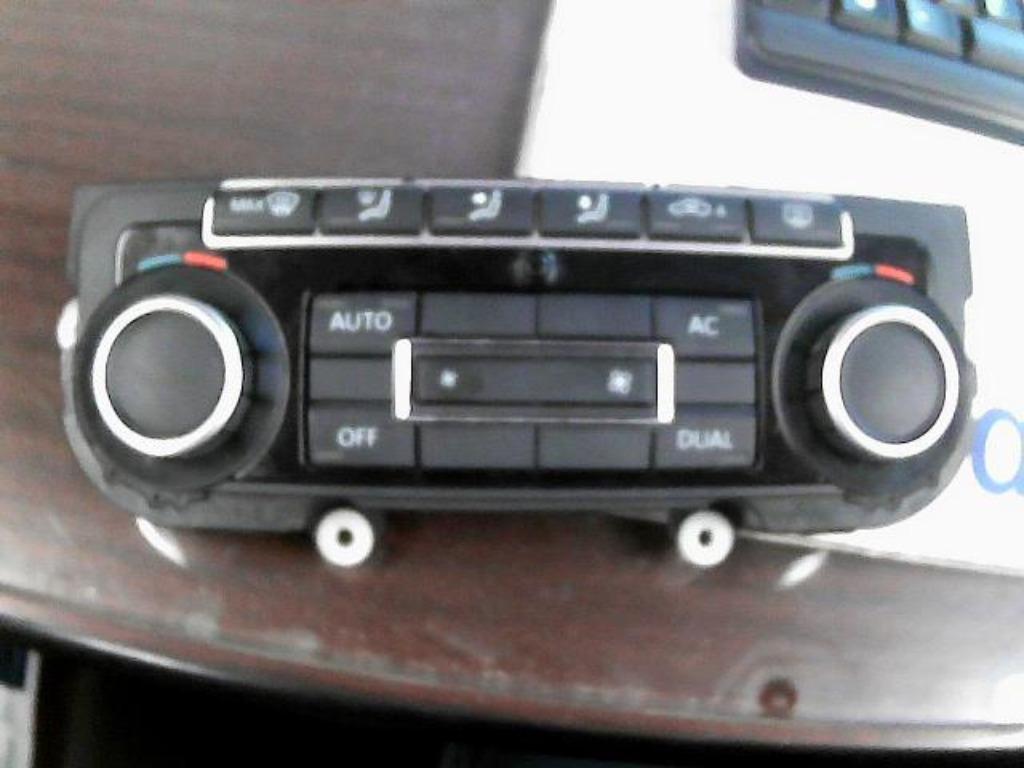 Commande de chauffage  VW Golf 6 1.6TDi 5K0907044BS (186A), Enlèvement ou Envoi, Utilisé