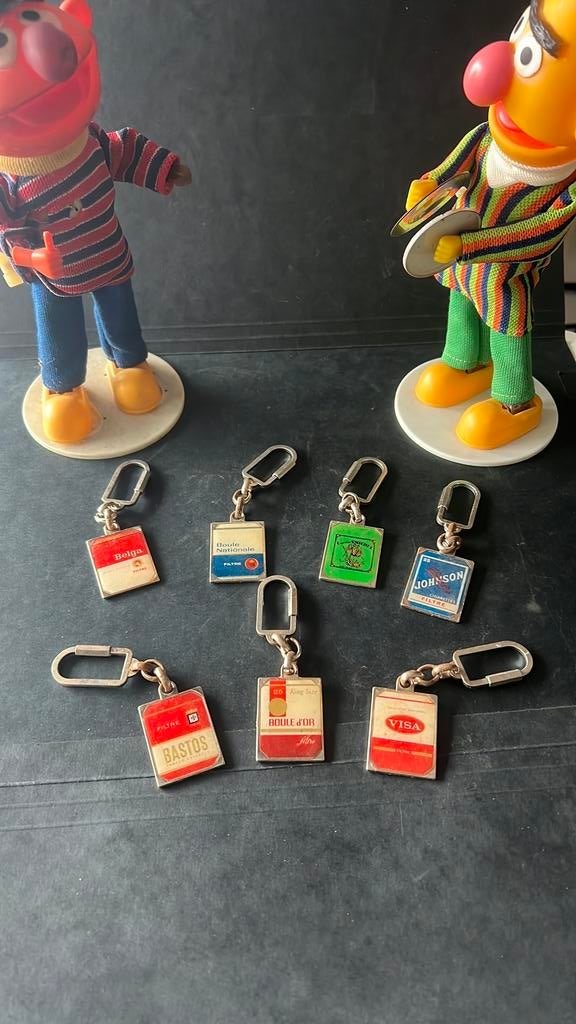 Porte-clés à cigarettes anciennes, Collections, Enlèvement ou Envoi, Comme neuf