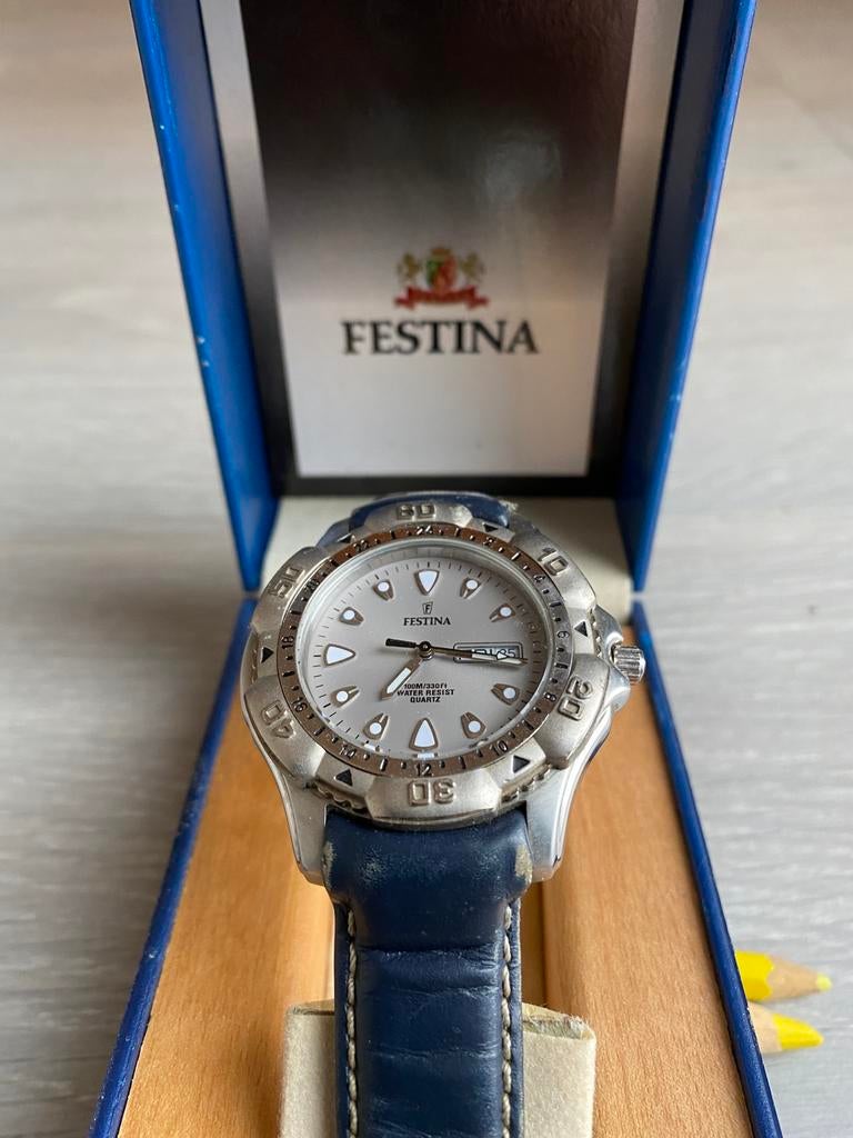Montre Festina, Enlèvement, Comme neuf
