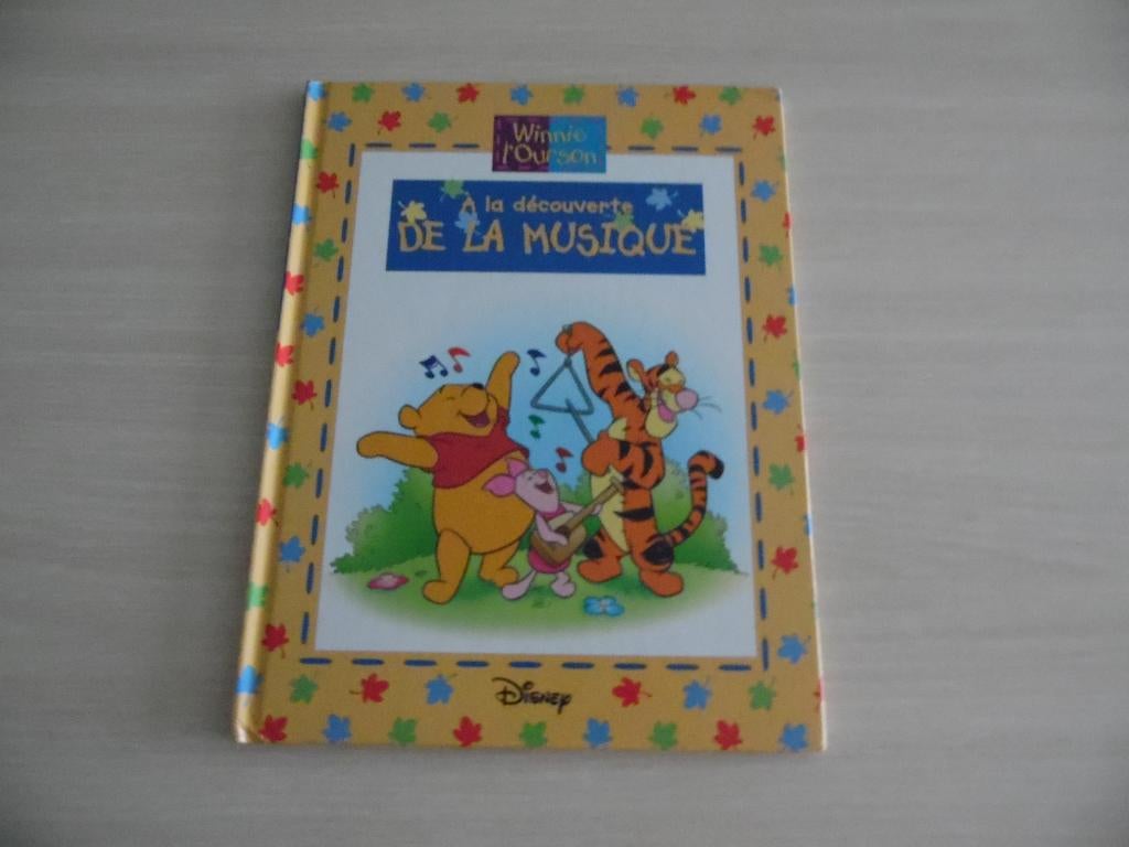 WINNIE L'OURSON À LA DÉCOUVERTE DE LA MUSIQUE, Garçon ou Fille, Enlèvement ou Envoi, Fiction général, Comme neuf
