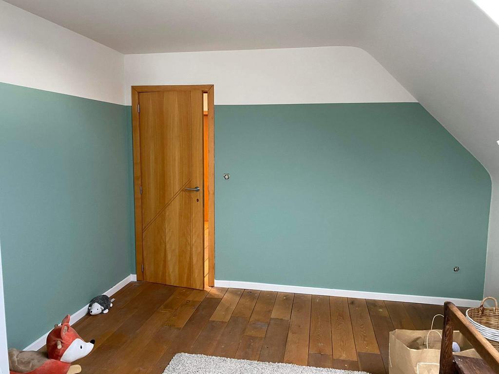 Peintre en bâtiment, Services & Professionnels, Peintres & Tapissiers