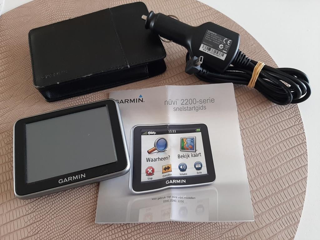GPS GARMIN Nuvi 2200, Autos : Divers, Navigation de voiture, Enlèvement ou Envoi, Comme neuf