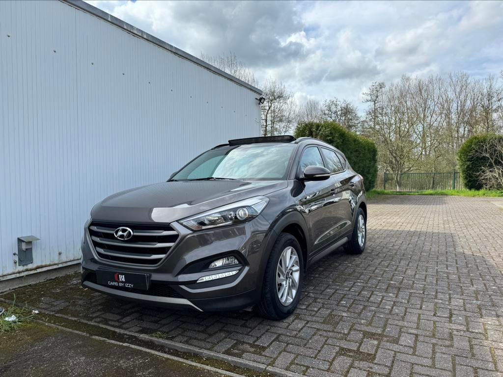 HYUNDAI TUCSON 2.0D 4WD|AUTO|PANO|4X4, Auto's, Hyundai, Stof, 1995 cc, Bedrijf, Diesel