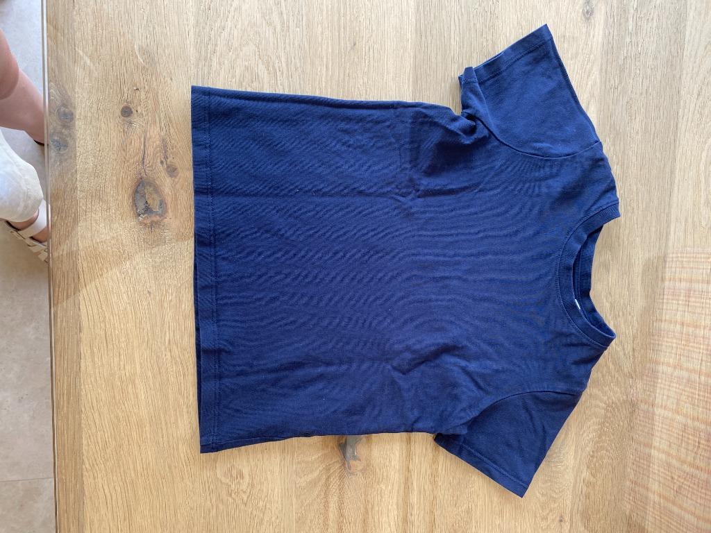 c&a marineblauwe t-shirt maat 110 of 5 jaar - BD3, Gebruikt, C&A, Ophalen of Verzenden, Shirt of Longsleeve