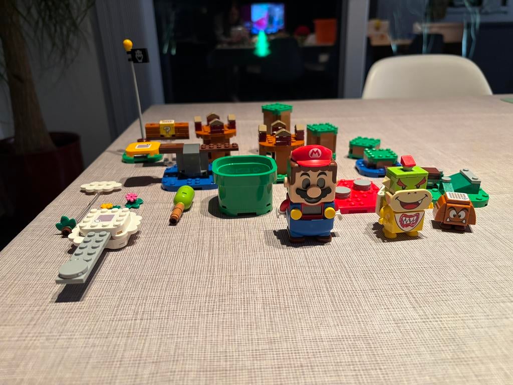 Lego Super Mario 5 sets !, Kinderen en Baby's, Speelgoed | Duplo en Lego, Zo goed als nieuw, Lego, Ophalen of Verzenden