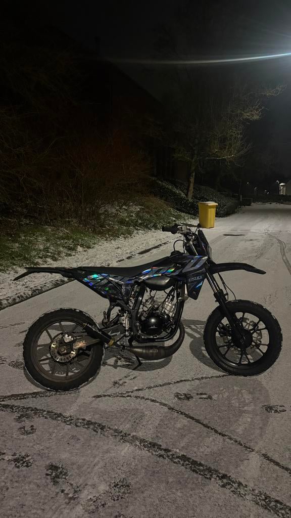 Sherco 50cc sm-r, Fietsen en Brommers, Brommers | Derbi, Zo goed als nieuw, Ophalen of Verzenden