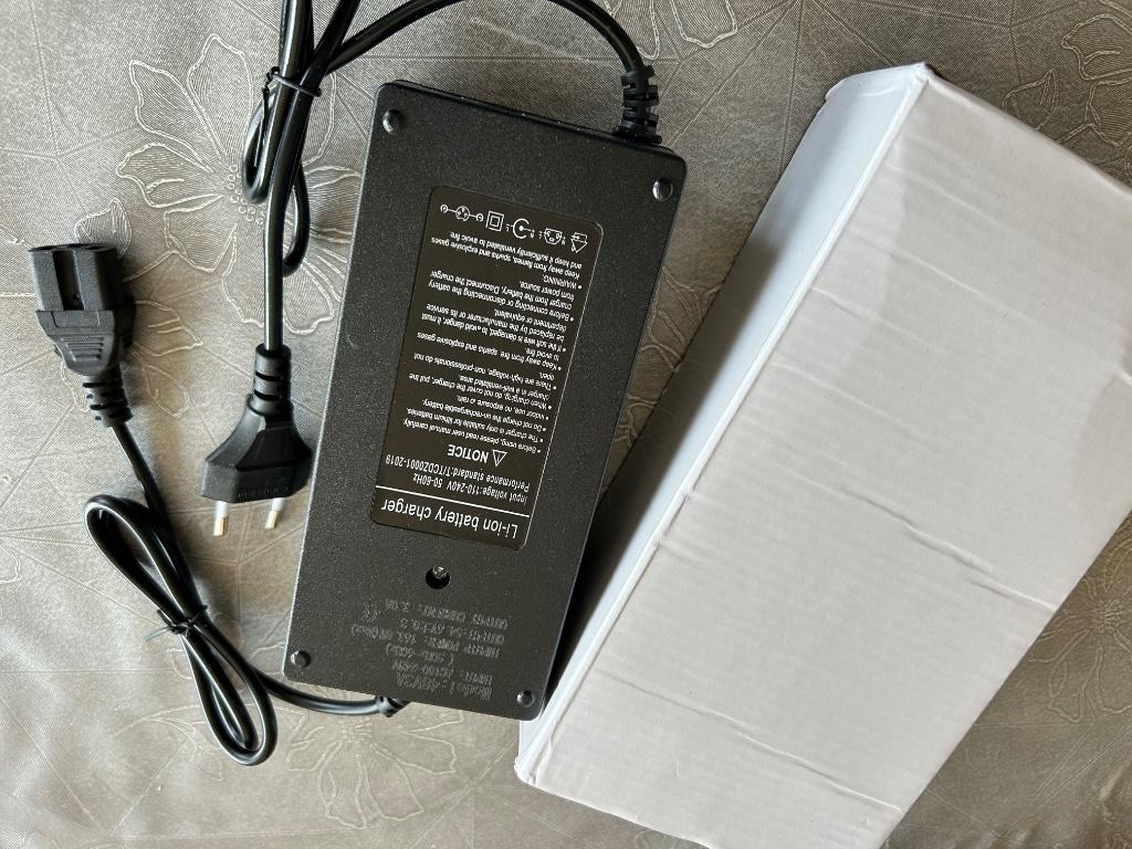 Oplader batterij Li-ion fiets Chargeur batterie Li-ion vélo, Enlèvement ou Envoi, Neuf