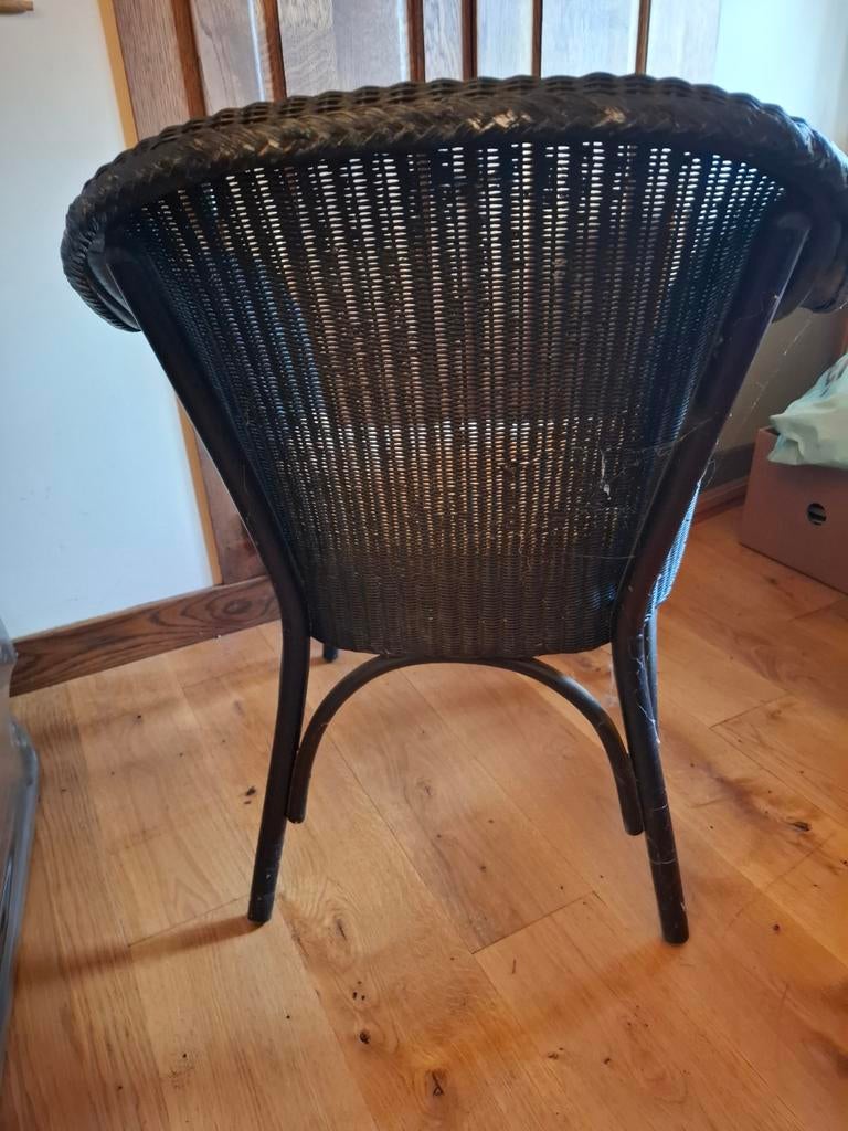 Lloyd loom zetel, Enlèvement