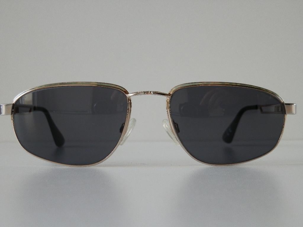 MCM zonnebril., Handtassen en Accessoires, Overige merken, Zonnebril, Overige kleuren, Ophalen of Verzenden