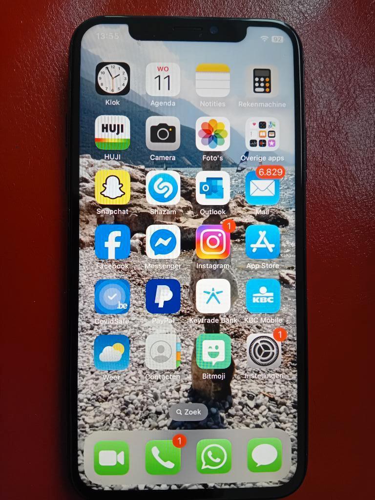 Iphone X 64GB perfecte staat met  3 covers, Télécoms, Téléphonie mobile | Apple iPhone, 75 %, Enlèvement, 64 GB, Noir