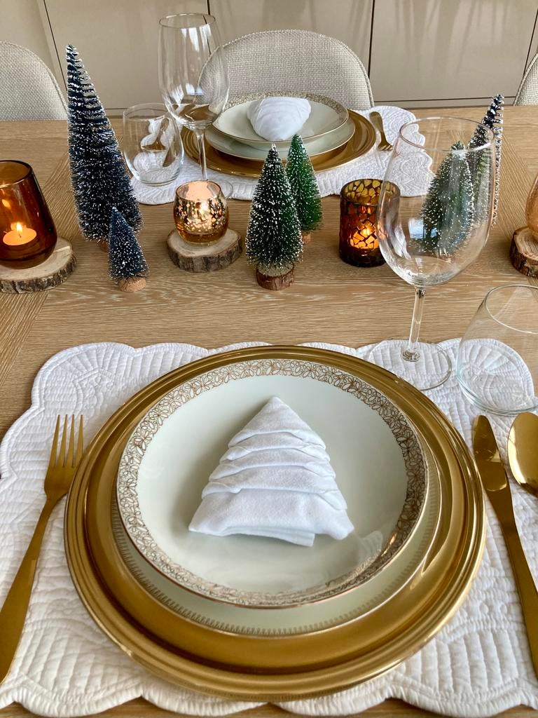 Bavaria 8 platte borden ecru goud, Antiek en Kunst, Ophalen