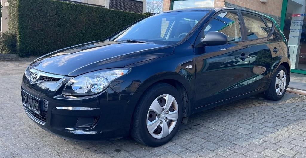 Hyundai I30 * 1J GARANTIE * GEKEURD * LEZ OK * TOPSTAAT, Auto's, Hyundai, Elektrische ramen, Zwart, Bedrijf, Dealer onderhouden