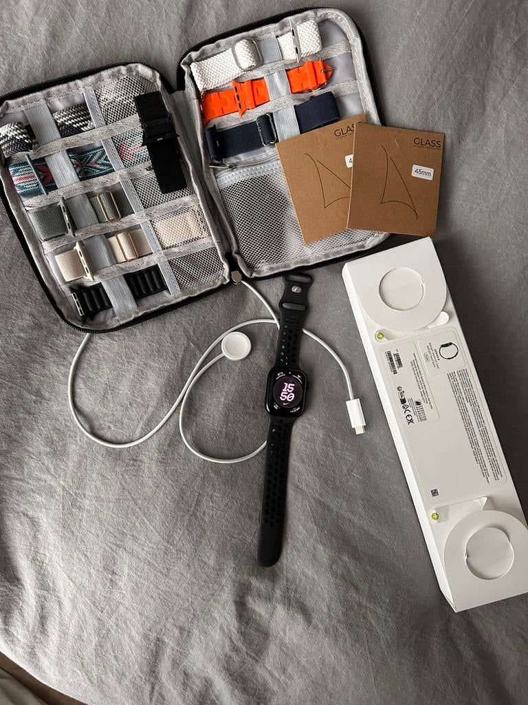 Apple Watch serie 8 45mm, Étanche, Avancer d'un pas, IOS, Comme neuf