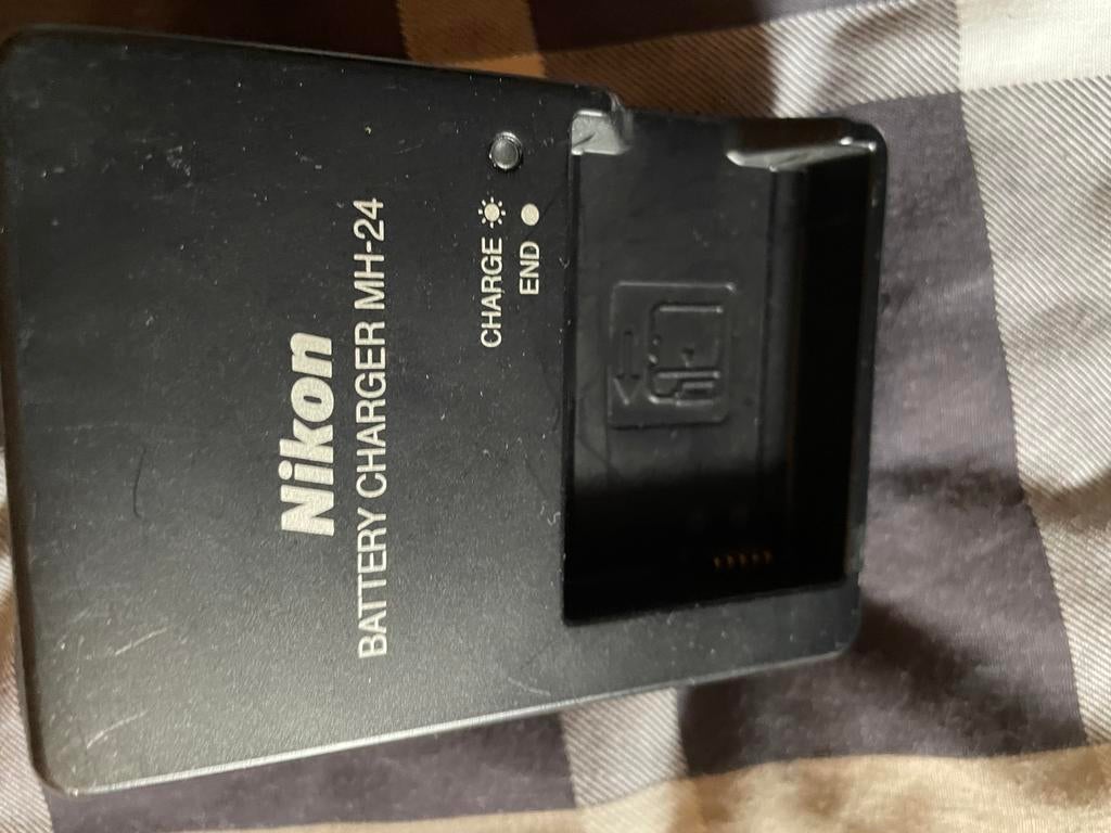 Camera's NIKON en camcorder Sony, Ophalen, Gebruikt, Nikon