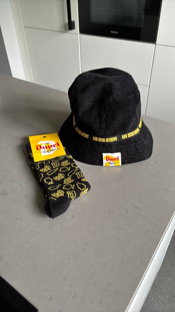 Bonnet et bas Duvel, Collections, Enlèvement ou Envoi, Comme neuf, Duvel