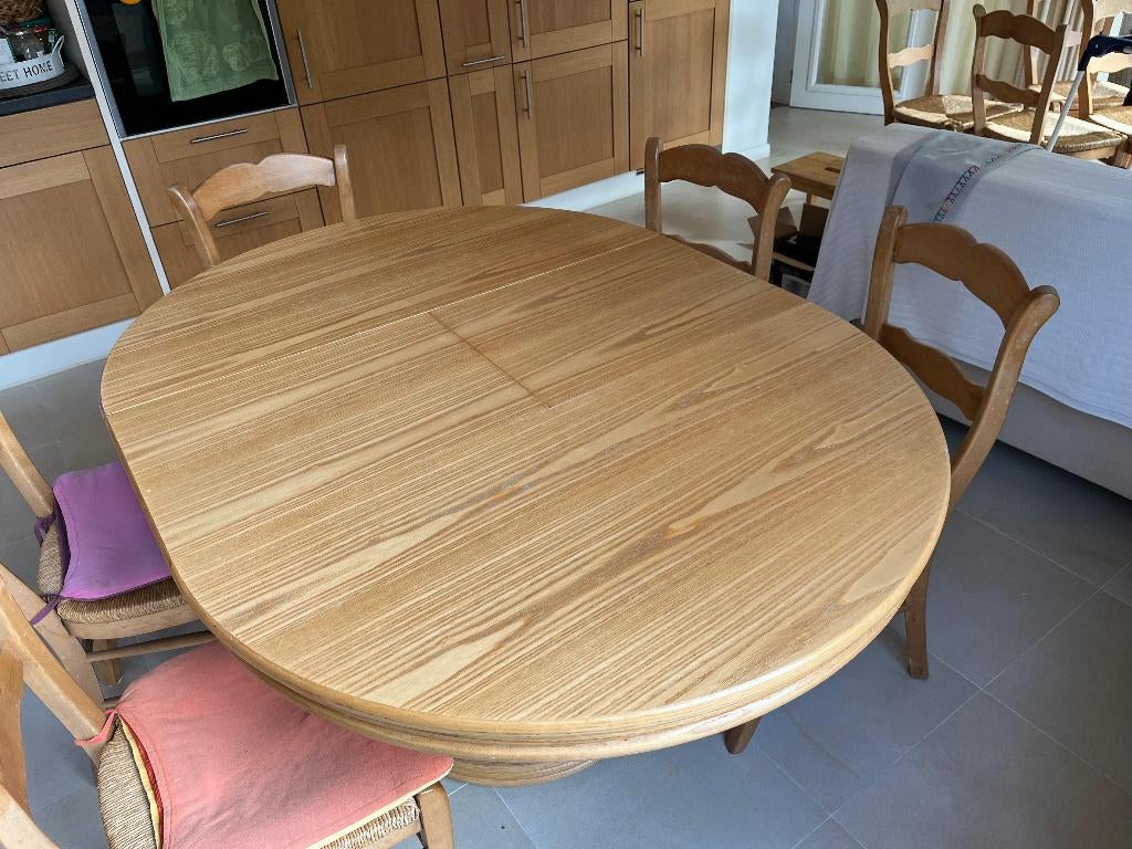 Table ronde en rotin et bois, 100 à 150 cm, Cinq personnes ou plus, Rond, 100 à 150 cm