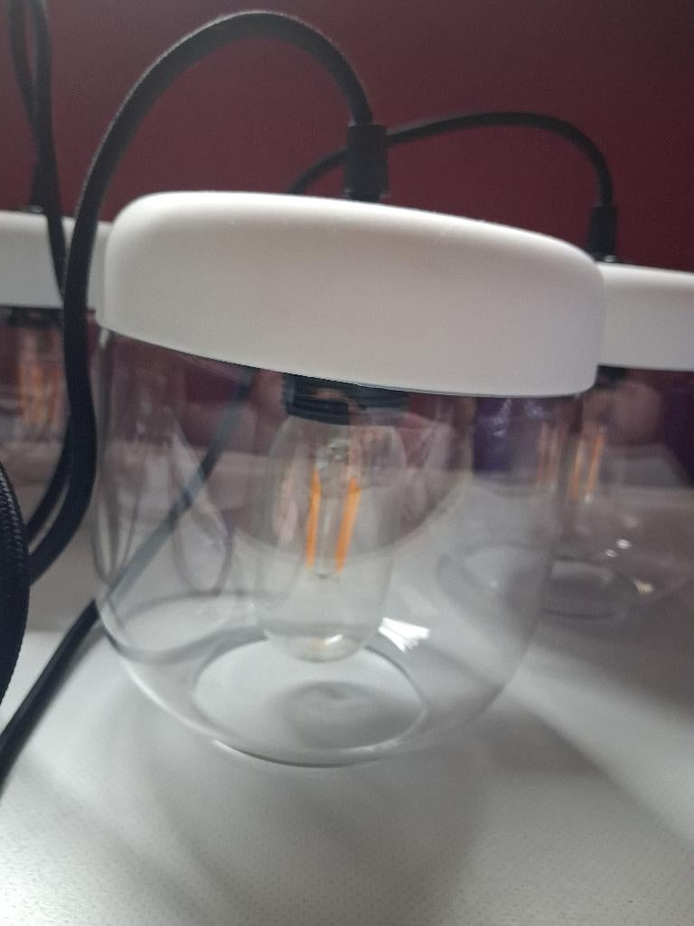 Luminaire blanc à 3 suspensions marque Umage 2104 Acorn, Maison & Meubles, Lampes | Suspensions, Neuf, Moins de 50 cm, Verre, Enlèvement