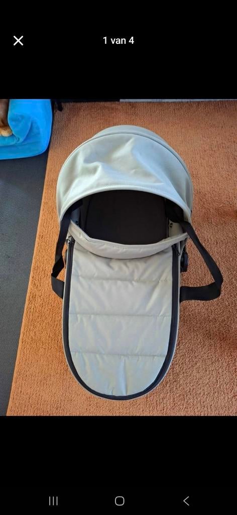 Baby reiswieg yoyo babyzen groen, Enfants & Bébés, Enlèvement