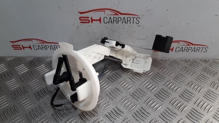 Tankvlotter van een Mercedes C-Klasse, Gebruikt, -, Ophalen of Verzenden, -