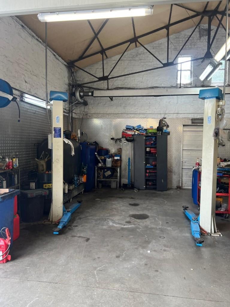 À VENDRE – Garage Automobile – Sint-Pieters-Leeuw, Immo, Province du Brabant flamand