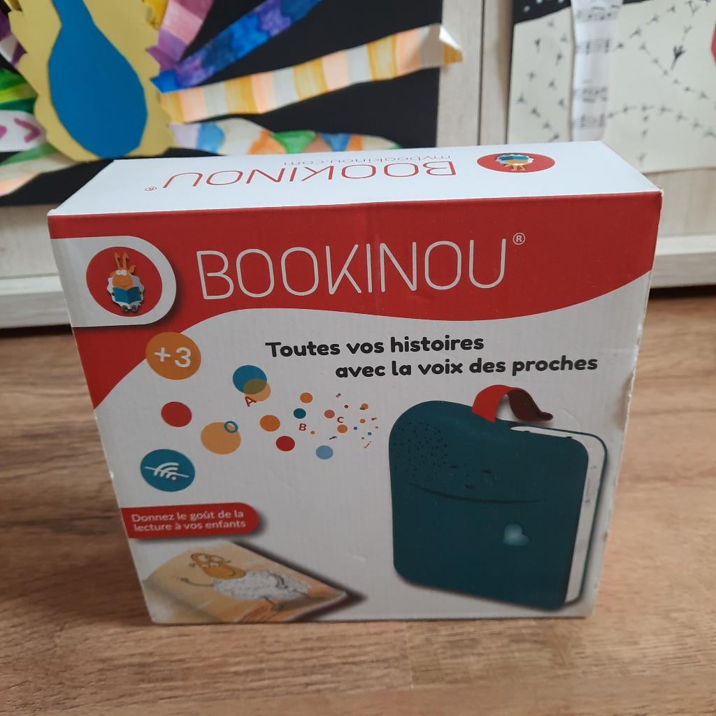 Le lecteur de livres BOOKINOU - De 24 mois jusque 7 ans, Enfants & Bébés, Jouets | Éducatifs & Créatifs, Enlèvement, Comme neuf