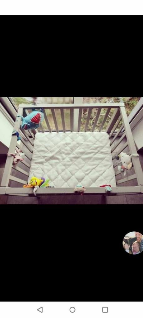 Parc bébé sur roulette, Enfants & Bébés, Enlèvement, Comme neuf, Lit