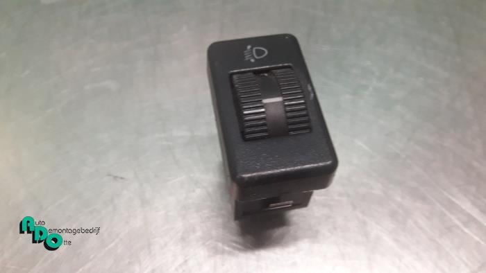 Commutateur phare hauteur réglable d'un Volkswagen Passat (, Autos : Pièces & Accessoires, -, 3 mois de garantie, Utilisé, -