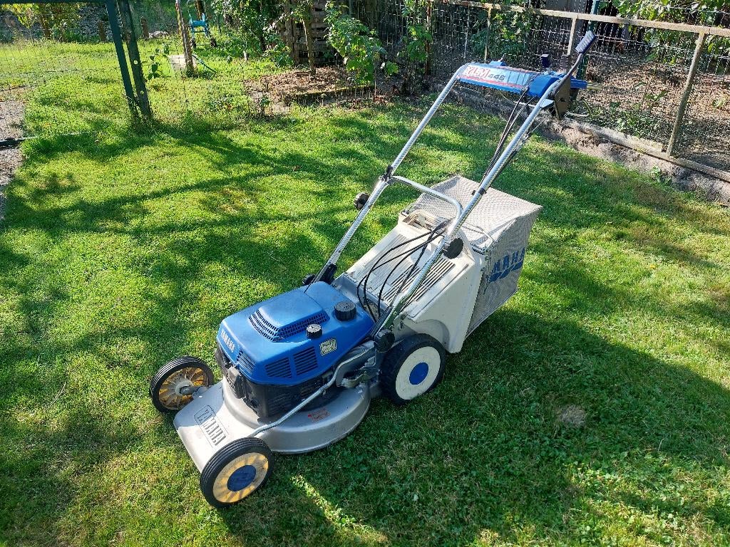 Grasmaaier Yamaha zelftrekker met messtop, Tuin en Terras, Ophalen, Cirkelmaaier, Versnellingen, Yamaha