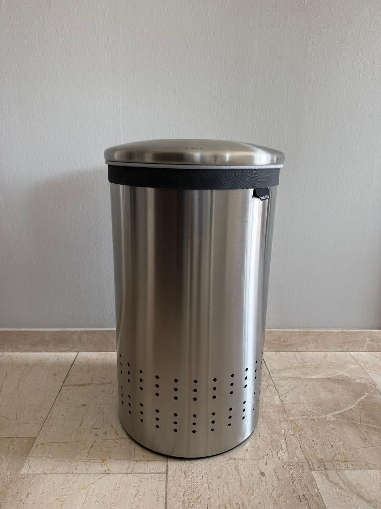 Brabantia design wasmand inox – moderne look, Huis en Inrichting, Badkamer | Badtextiel en Accessoires, Gebruikt, Overige typen